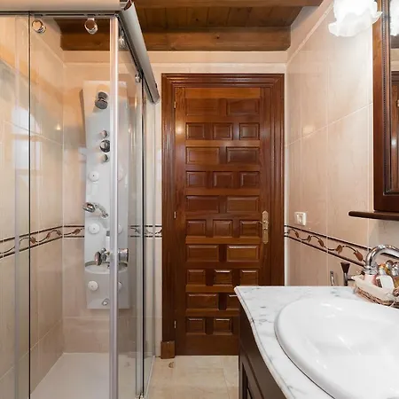 Casa Gulpiyuri Playa Llanes